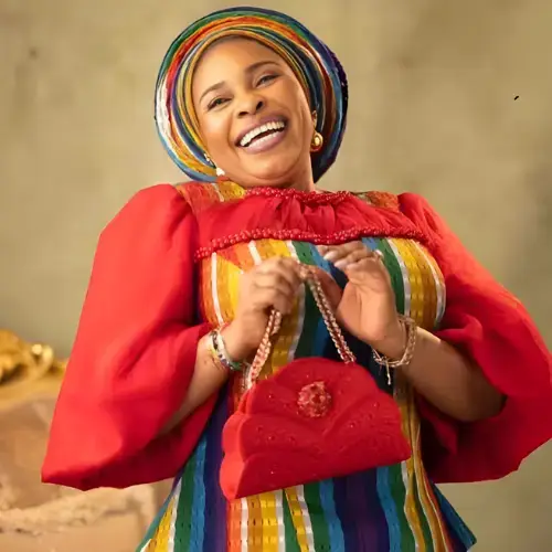 Tope Alabi