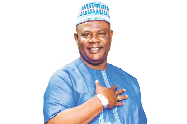 Yinka Quadri Biography